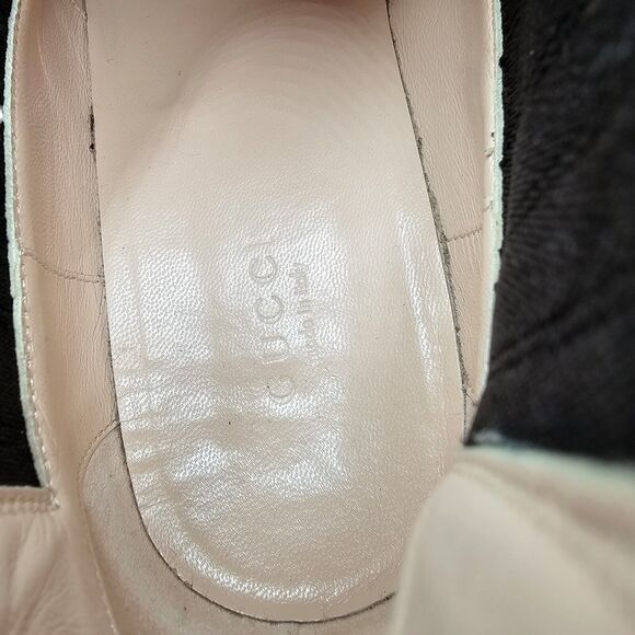 Gucci Worsh Black Leather Chelsea Ankle Boot Size 38.5 US 8.5 Gold Buckle Brogue - Picture 8 of 11